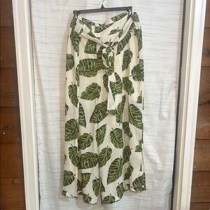 Gilli Green Leaf Print Wide Leg Pants